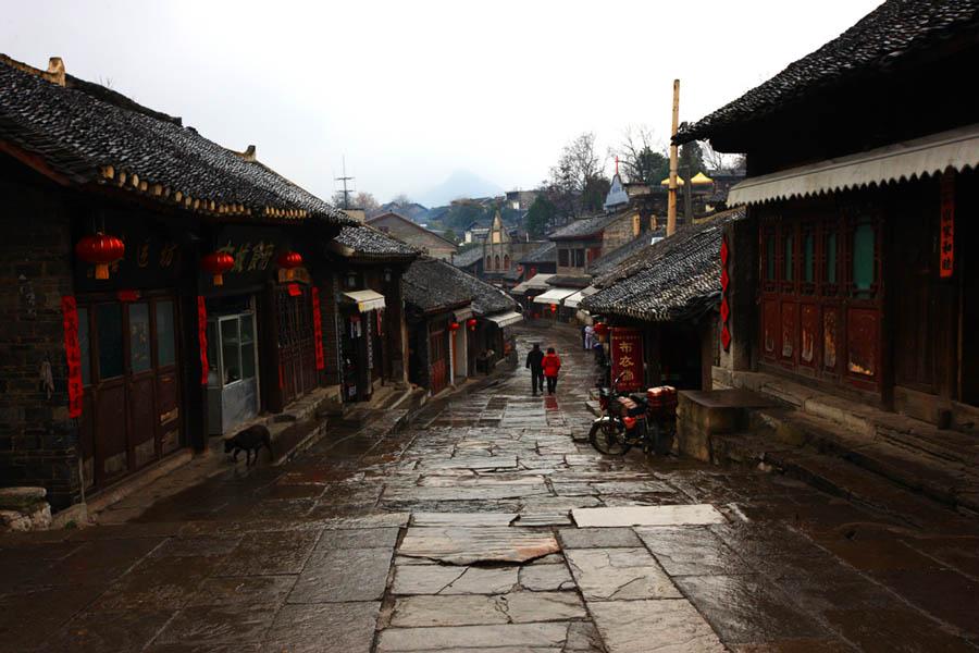 中方划下红线后，美专机突降台北，不到24小时，解放军军机出动